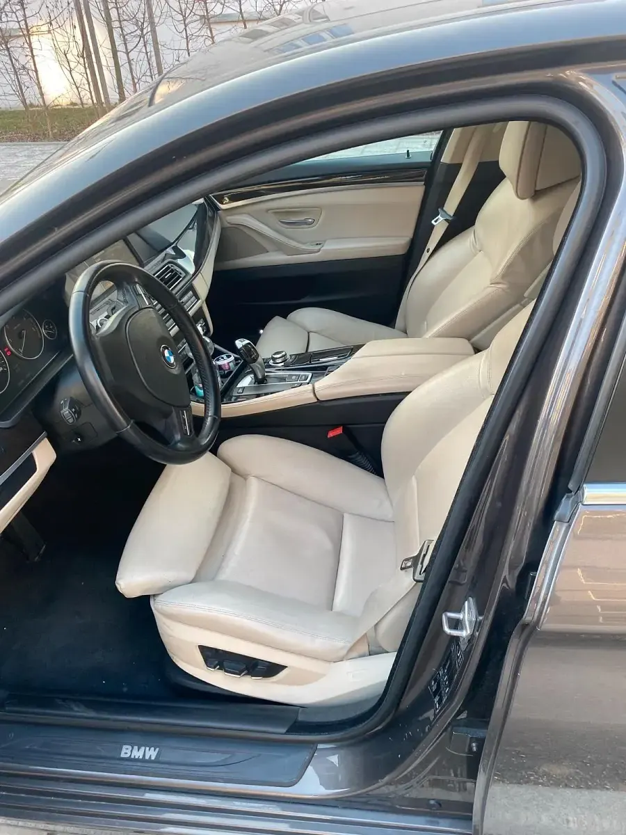 Gebraucht BMW 520 2010 Braun Kombi