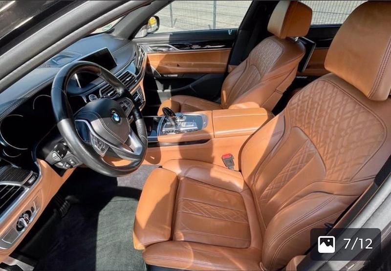 Gebraucht BMW 750 Executive 449 PS (330 kW) 2015 Andere farben Limousine