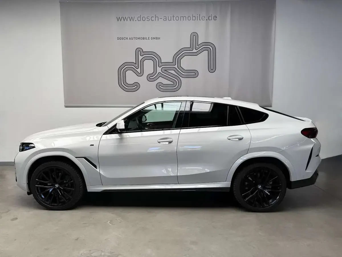 Gebraucht BMW X6 M Sport 298 PS (219 kW) 2025 Alpinweiss iii SUV