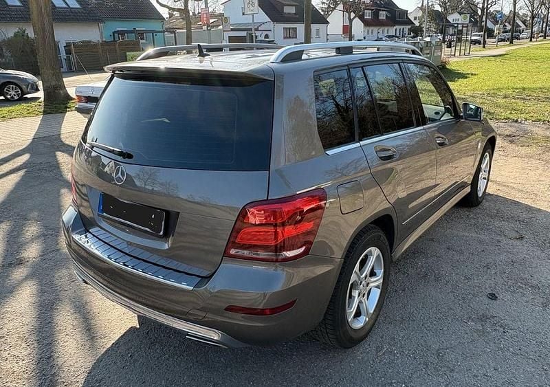 Gebraucht Mercedes GLK200 143 PS (105 kW) 2012 Grau SUV