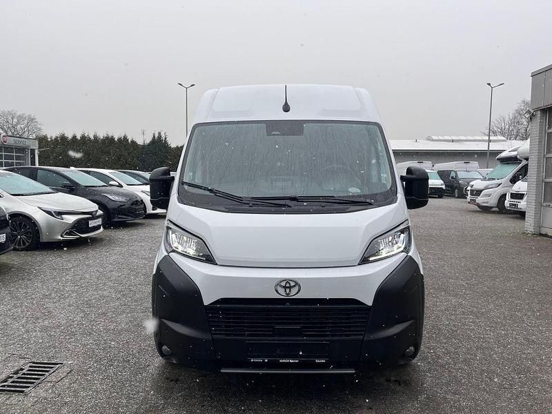 Icy white Neu 2025 Toyota Proace Van | 34.395 € (Fairer Preis) - Bild 1/4