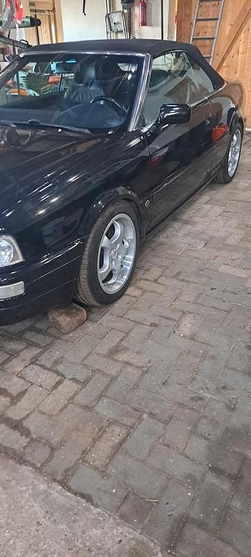 Usata Audi 80 133 CV (97 kW) 1992 Nero Cabrio