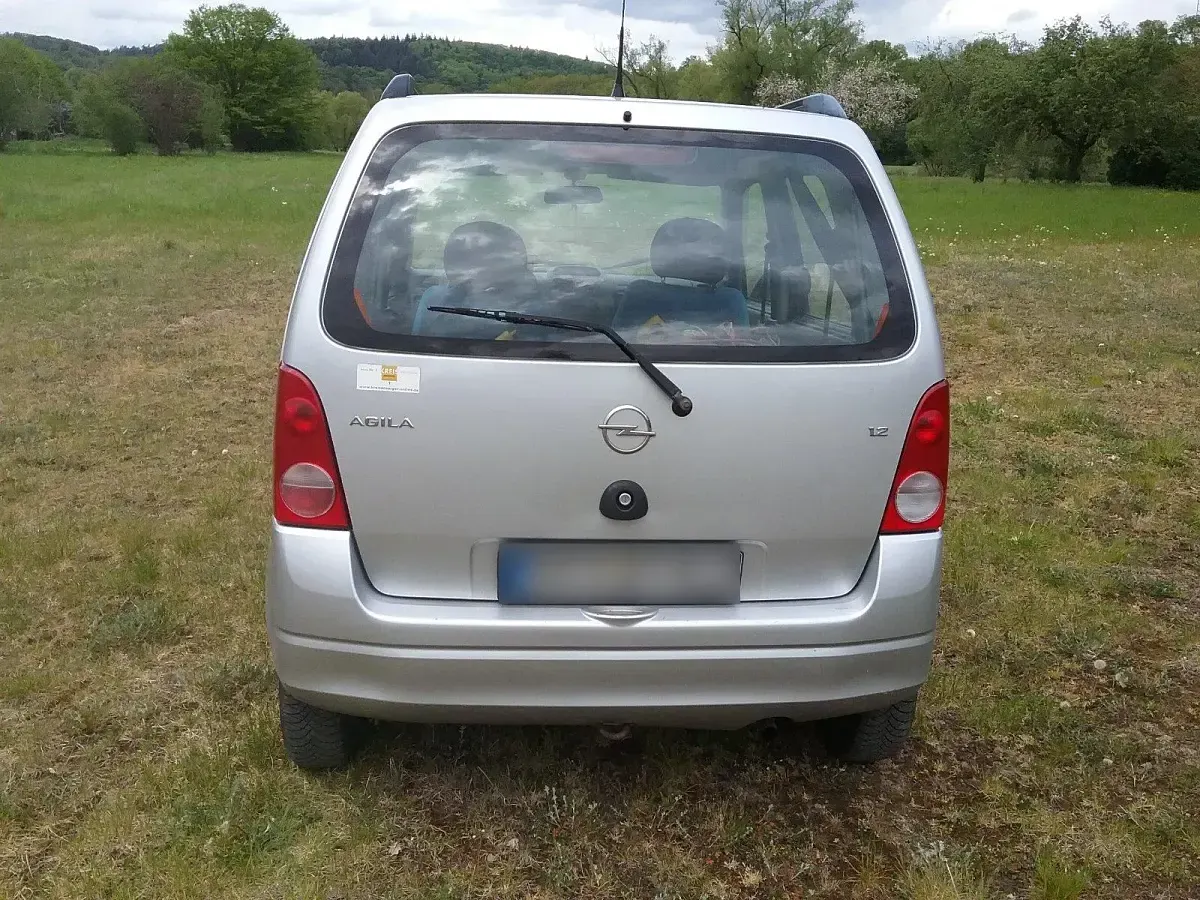 Gebraucht Opel Agila 75 PS (55 kW) 2004 Grau Van / Kleinbus