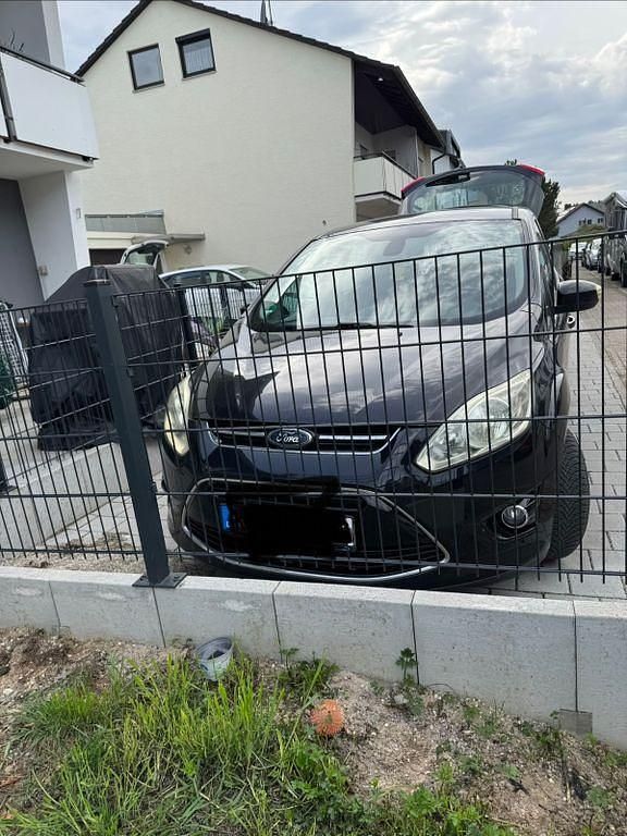 Gebraucht Ford C-MAX Titanium 116 PS (85 kW) 2011 Schwarz Van / Kleinbus