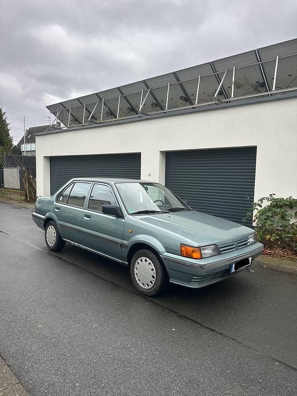 Gebraucht Nissan Sunny 95 PS (69 kW) 1987 Limousine