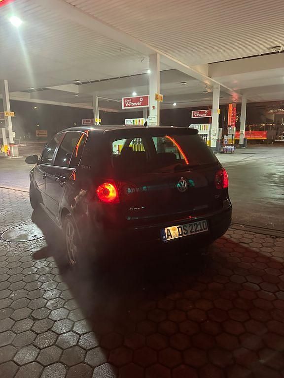 Gebraucht VW Golf V Edition 105 PS (77 kW) 2007 Blau Limousine