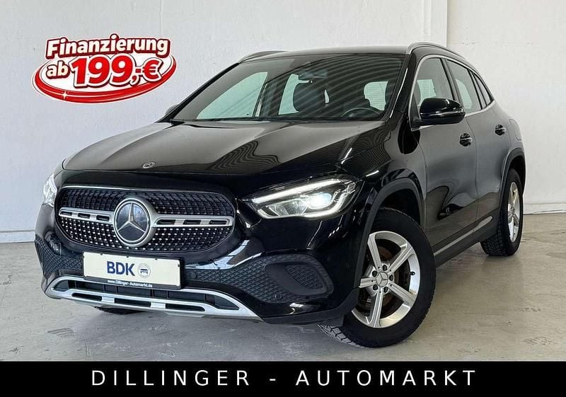 Gebraucht Mercedes GLA200 150 PS (110 kW) 2020 Schwarz SUV