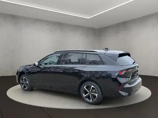 Neu Opel Astra Edition 131 PS (96 kW) 2025 Karbon schwarz (metallic) Kombi