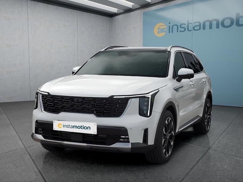 Weiß Neu 2025 Kia Sorento Platinum SUV | 58.199 € (Fairer Preis) - Bild 1/4