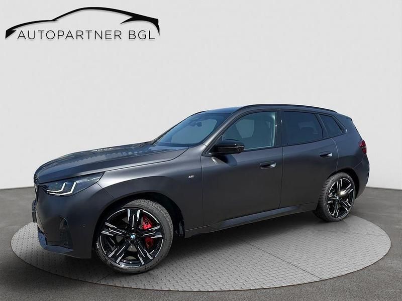 Grau Gebraucht 2024 BMW X3 M Sport SUV | 87.941 € (Teuer) - Bild 1/4
