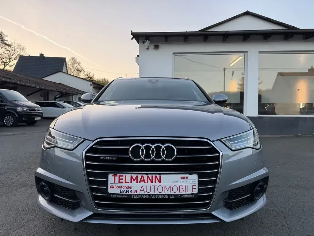 Second-hand Audi A6 Sport 272 CP (200 kW) 2018 Gri Break