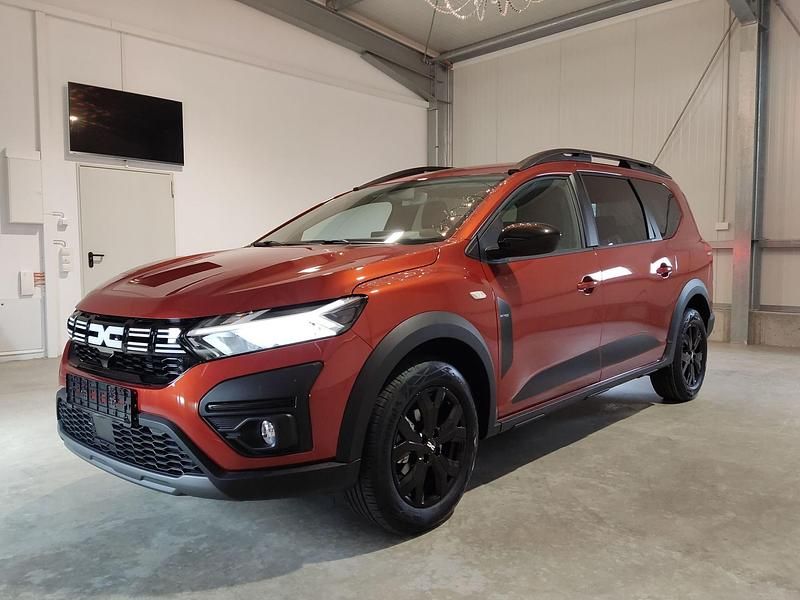 Gebraucht Dacia Jogger Extreme 2022 Terracottabraun metallic Van / Kleinbus