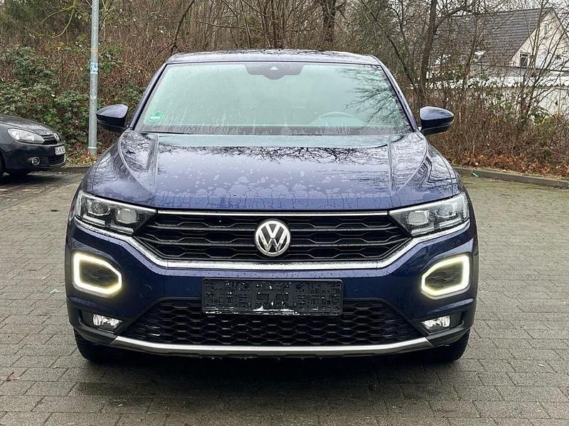 Blau Gebraucht 2020 VW T-Roc Sport SUV | 15.500 € (Superpreis) - Bild 1/4