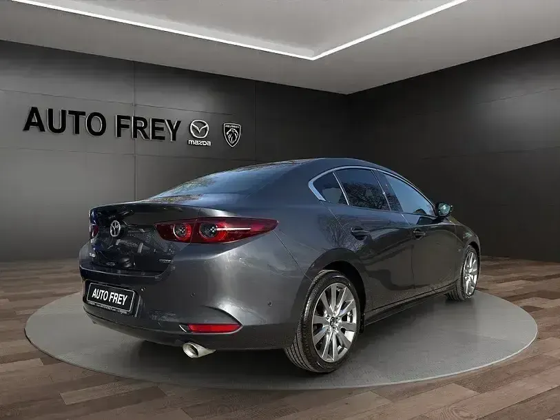 Second-hand Mazda 3 Selection 179 CP (131 kW) 2020 Gri Berlinǎ