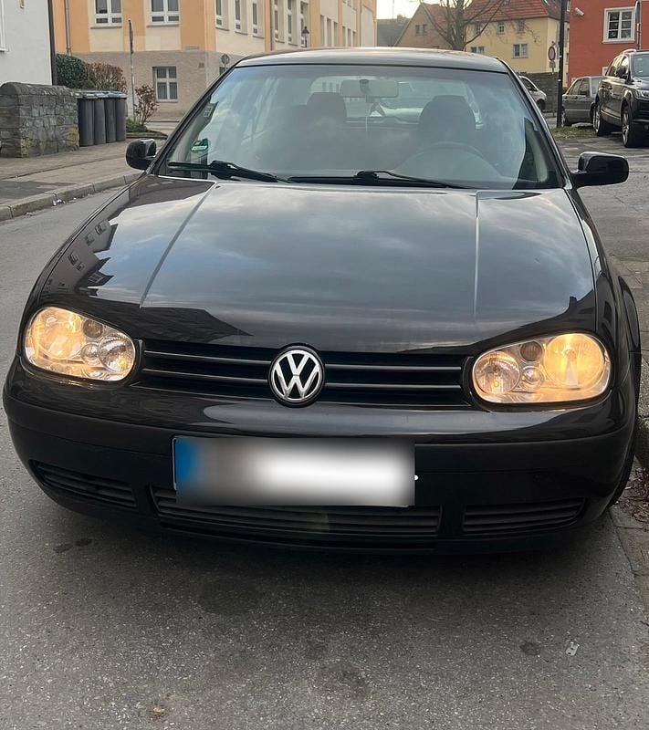 Gebraucht VW Golf IV 75 PS (55 kW) 2003 Schwarz Kleinwagen