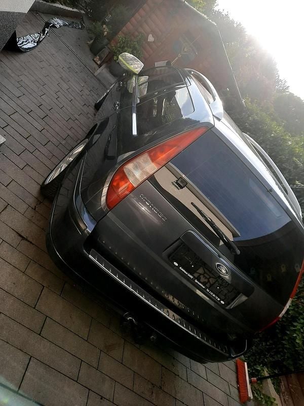 Grau Gebraucht 2006 Ford Mondeo Kombi | 2.500 € (Fairer Preis) - Bild 1/4