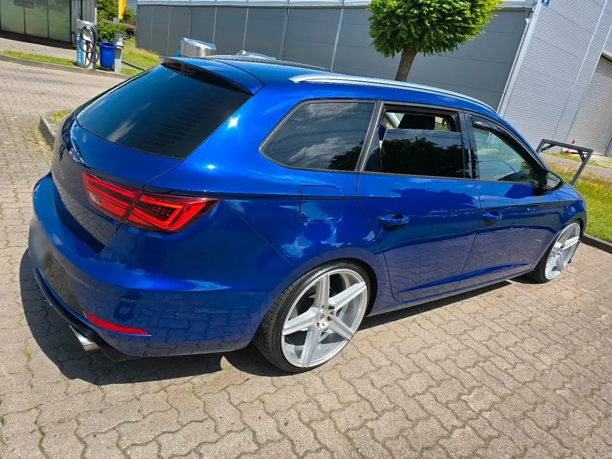 Gebraucht Seat Leon ST FR 180 PS (132 kW) 2018 Blau Kombi