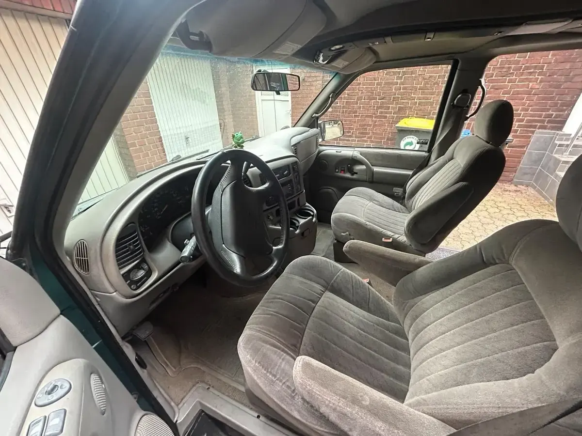 Gebraucht Chevrolet Astro 189 PS (139 kW) 1998 Grün Van / Kleinbus