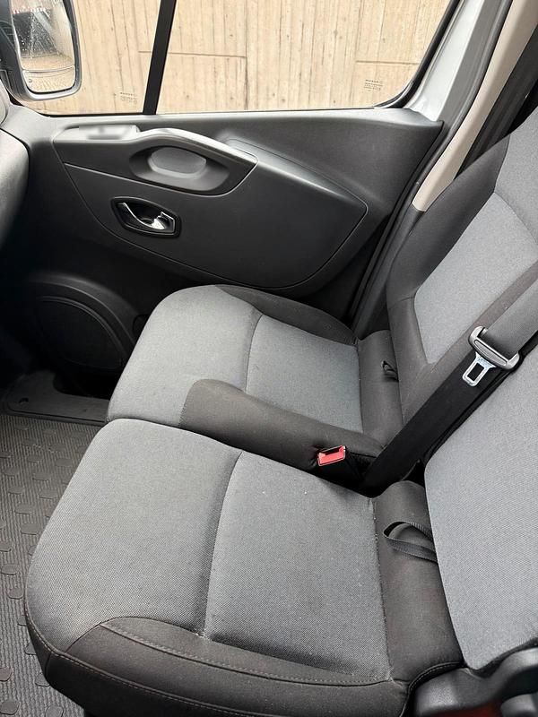 Gebraucht Fiat Talento 2016 Silber Van / Kleinbus