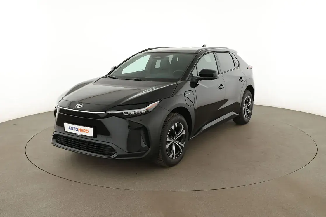 Gebraucht Toyota bZ4X Team 150 kW (204 PS) 2025 SUV