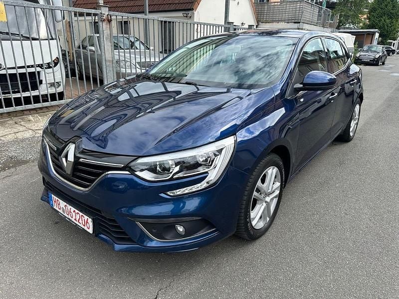 Blau Gebraucht 2019 Renault Mégane IV Business Limousine | 10.340 € (Superpreis) - Bild 1/4