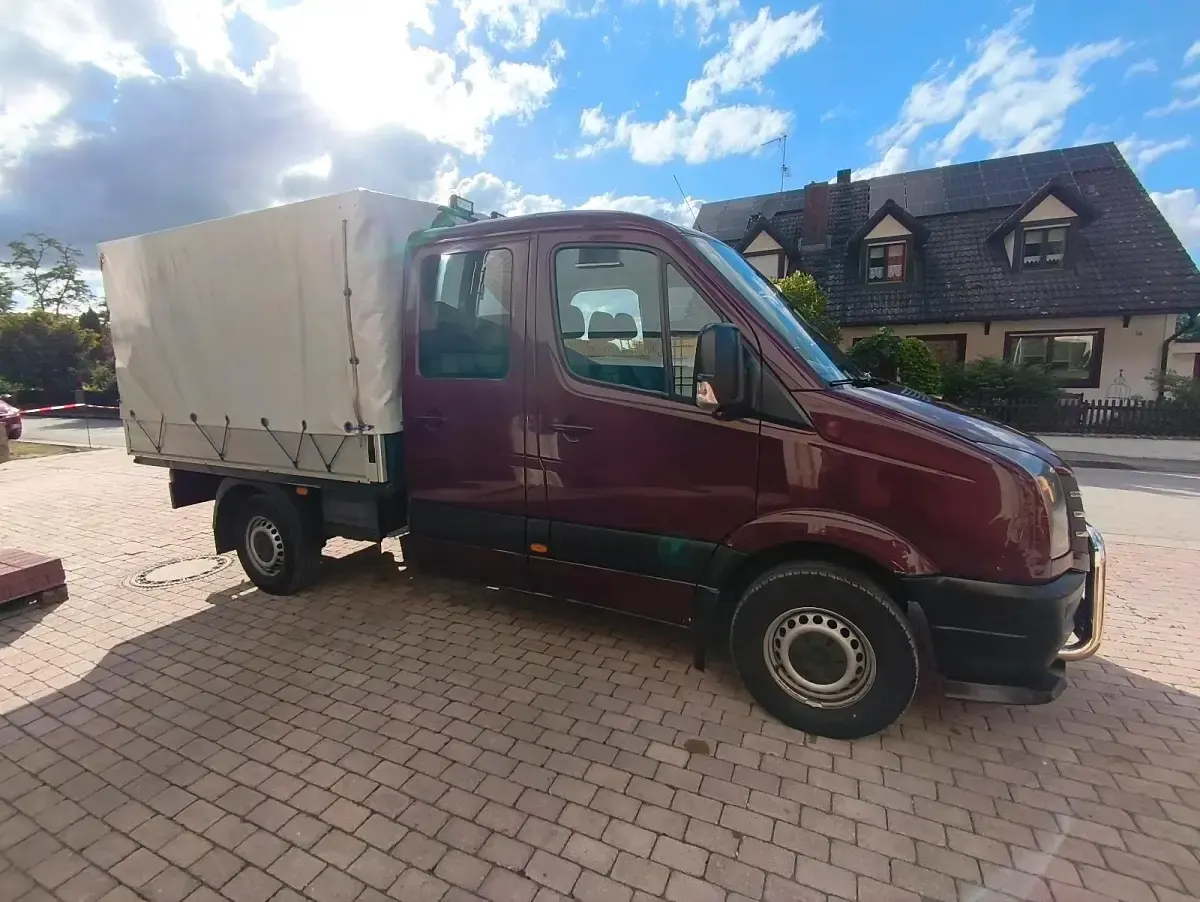 Gebraucht VW Crafter 140 PS (102 kW) 2012 Rot Van
