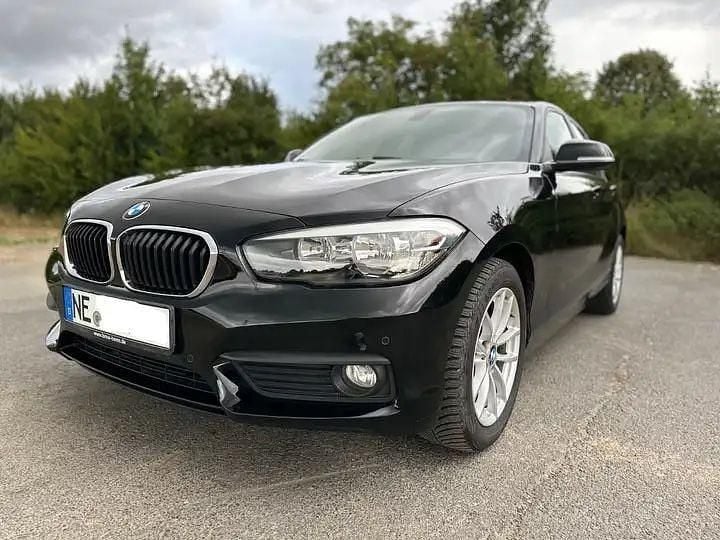 Schwarz Gebraucht 2017 BMW 116 Advantage Kleinwagen | 10.900 € (Guter Preis) - Bild 1/4