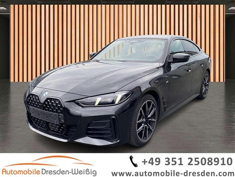 Black sapphire metallic Gebraucht 2024 BMW 430 M Sport Coupé | 48.980 € (Fairer Preis) - Bild 1/4