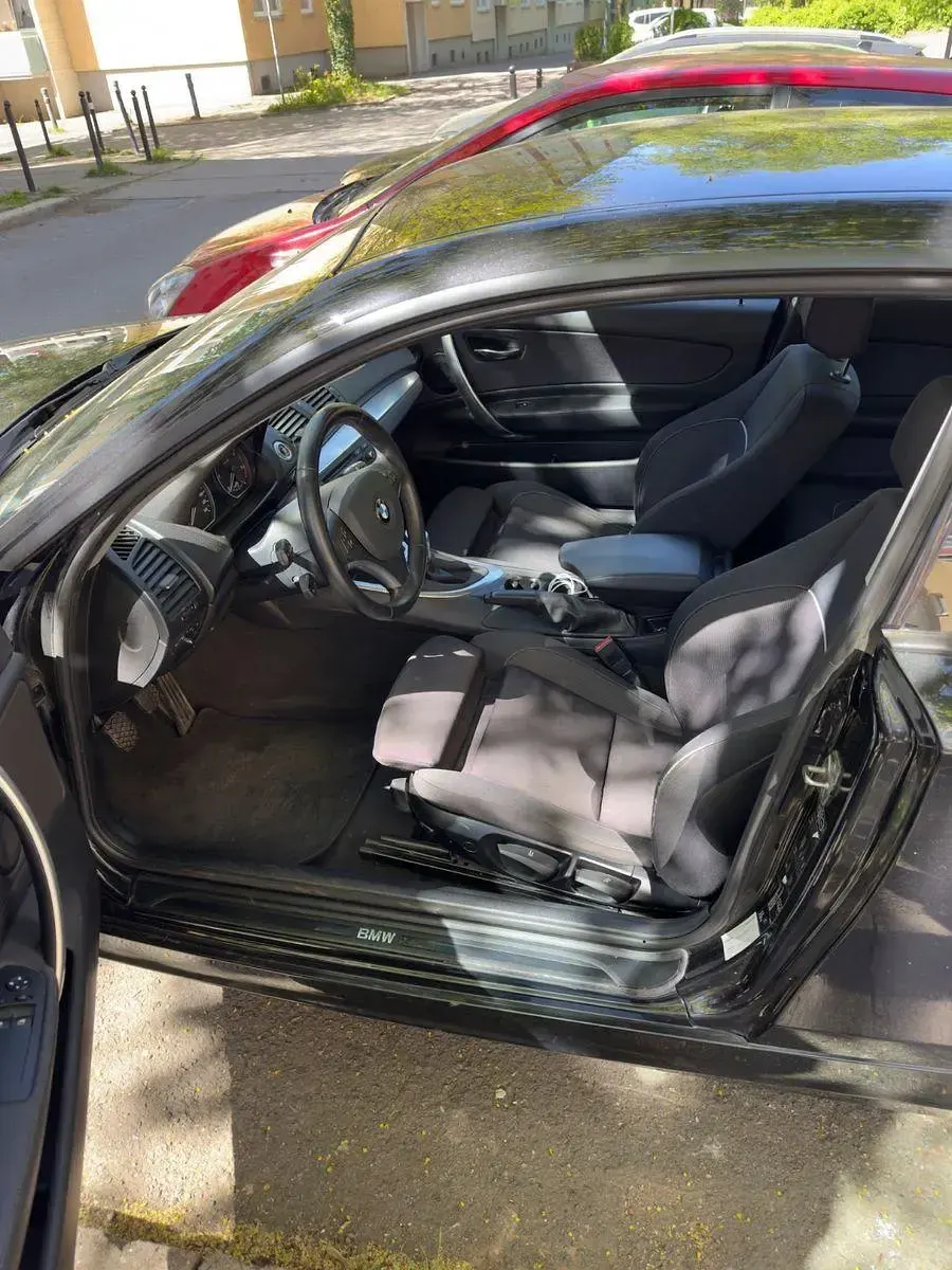 Używany BMW 118 Coupé 143 KM (105 kW) 2011 Czarny Coupe