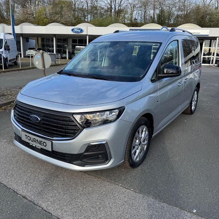 Neu Ford Tourneo Connect Titanium 122 PS (89 kW) 2026 Silber Van / Kleinbus