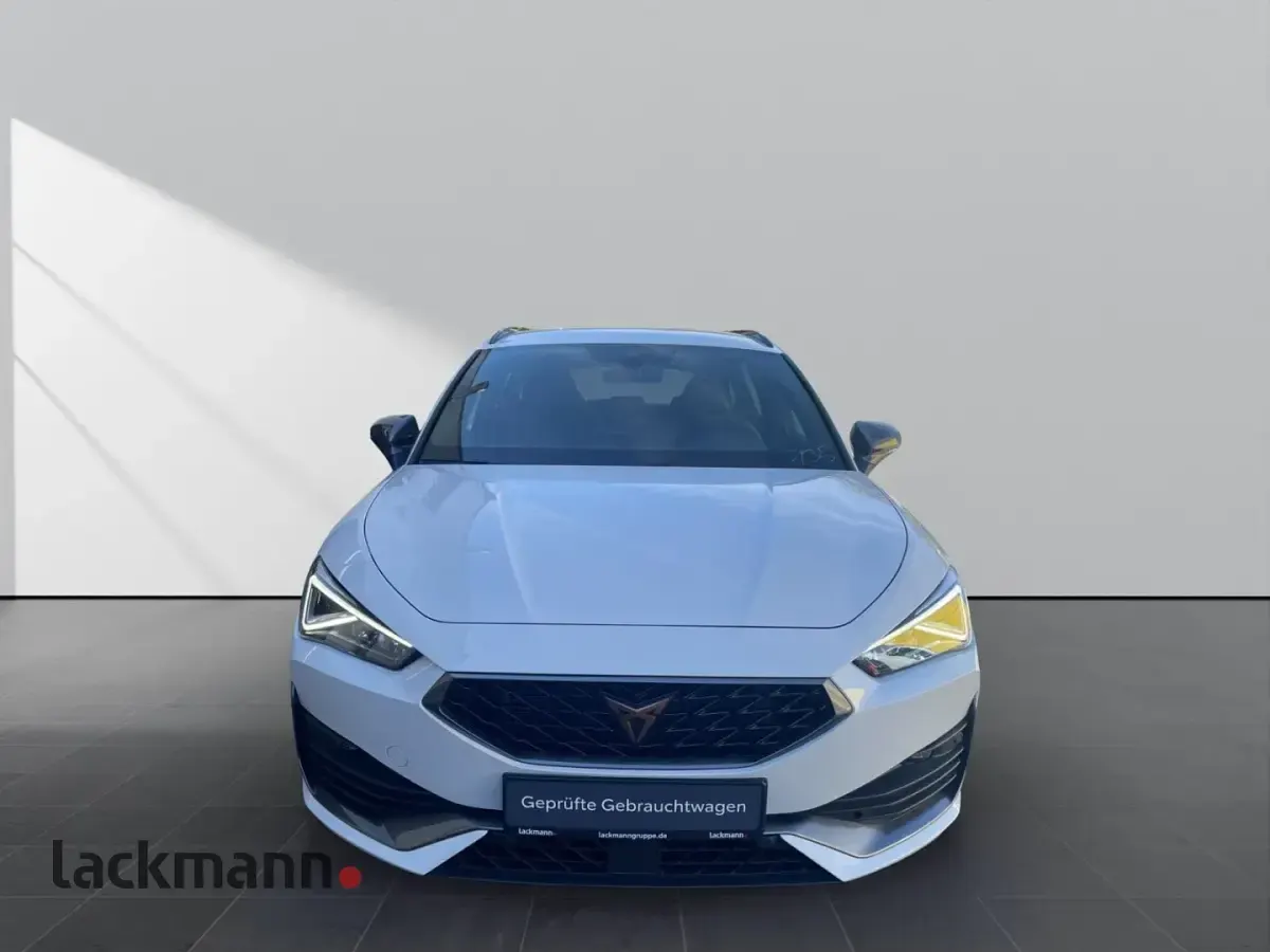 Gebraucht Cupra Leon VZ 310 PS (228 kW) 2024 Weiss Kombi