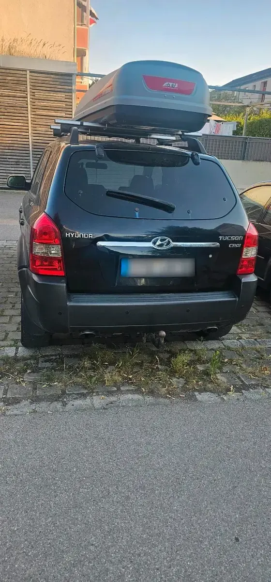 Gebraucht Hyundai Tucson 140 PS (102 kW) 2006 Schwarz SUV