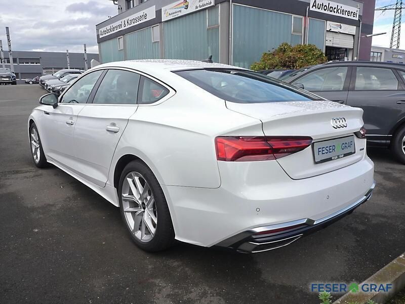 Gebraucht Audi A5 Sportback S-Line 204 PS (150 kW) 2021 Ibisweiß Kleinwagen