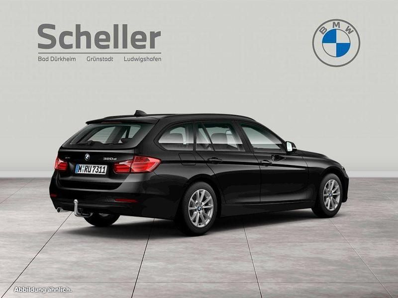 Gebraucht BMW 320 184 PS (135 kW) 2013 Schwarz Limousine