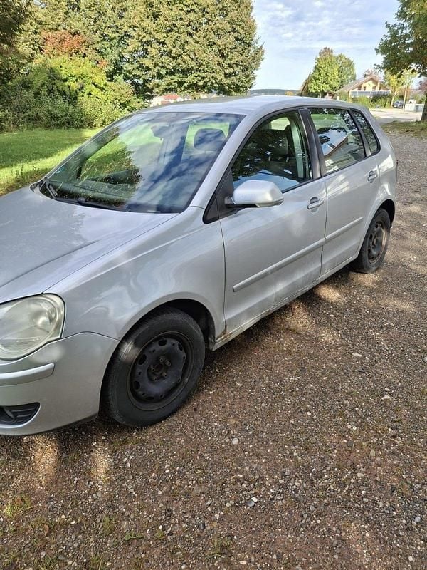 Silber Gebraucht 2009 VW Polo Kleinwagen | 950 € (Superpreis) - Bild 1/4