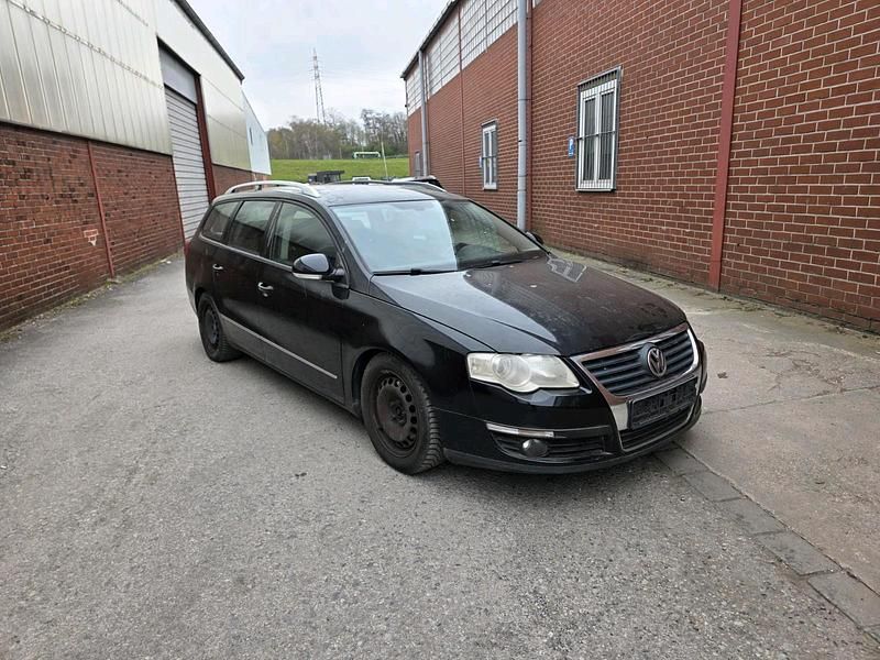 Gebraucht VW Passat 140 PS (102 kW) 2005 Schwarz Kombi