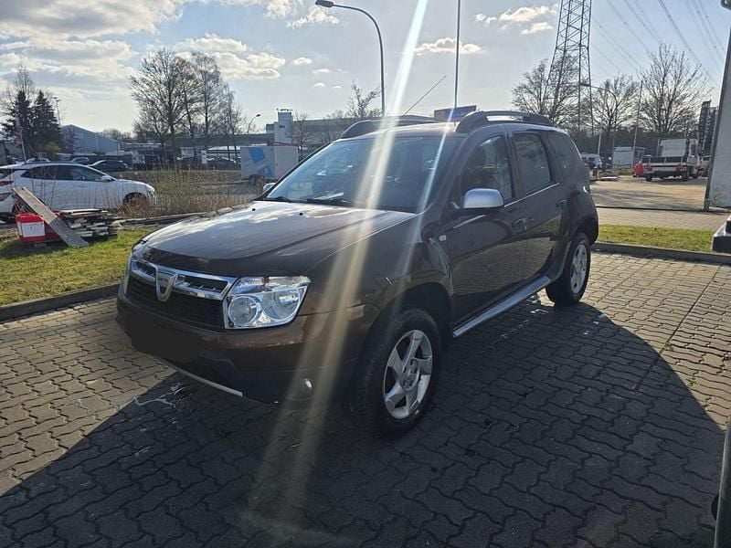 Gebraucht Dacia Duster Ambiance 105 PS (77 kW) 2010 Orange SUV