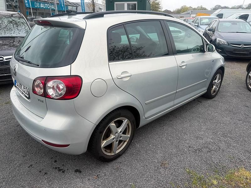Gebraucht VW Golf VII 105 PS (77 kW) 2013 Silber Limousine