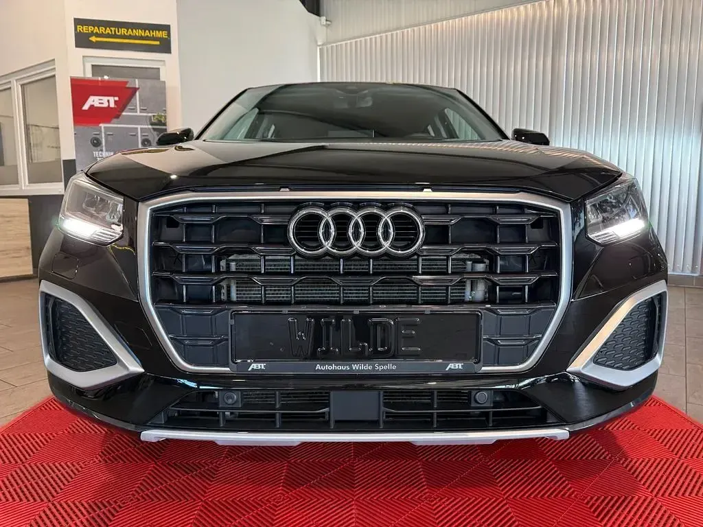 Gebraucht Audi Q2 Advanced 150 PS (110 kW) 2024 Schwarz SUV