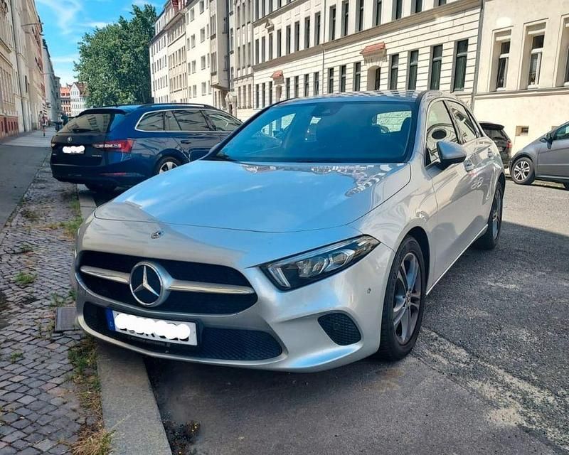 Gebraucht Mercedes A220 190 PS (139 kW) 2018 Silber Limousine