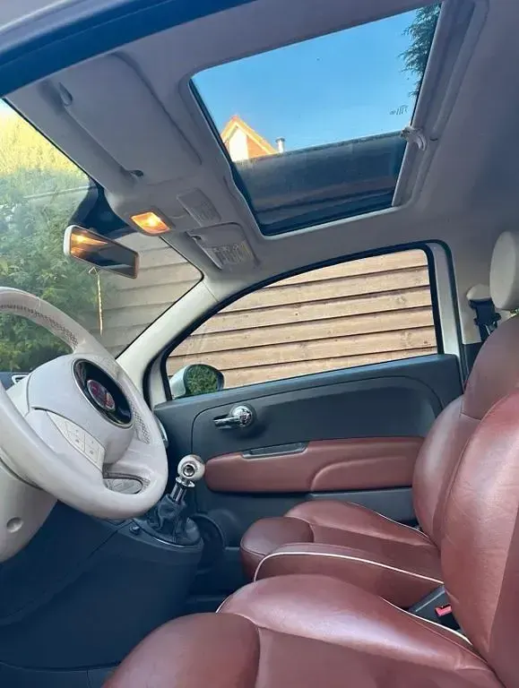 Gebraucht Fiat 500 Lounge 69 PS (50 kW) 2009 Weiß Cabrio