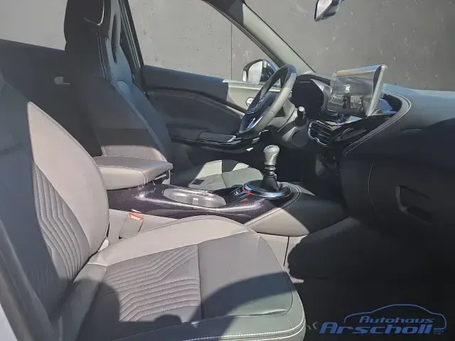 Neu Nissan Juke 360º 114 PS (83 kW) 2026 Weiss SUV