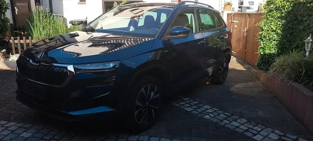 Gebraucht Skoda Karoq Tour 150 PS (110 kW) 2022 Blau SUV