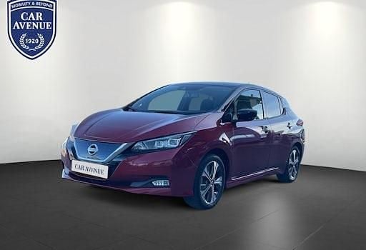 Gebraucht Nissan Leaf N-Connecta 110 kW (150 PS) 2020 Rot Kleinwagen