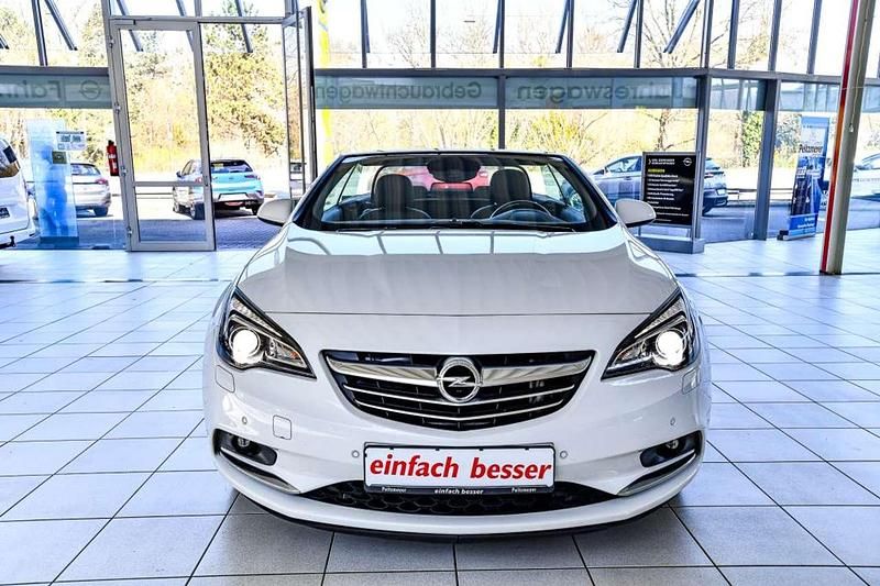 Gebraucht Opel Cascada Innovation 140 PS (102 kW) 2016 Weiß Cabrio