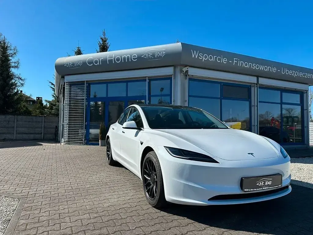 Usado Tesla Model 3 RWD 208 kW (283 CV) 2024 Blanco Berlina