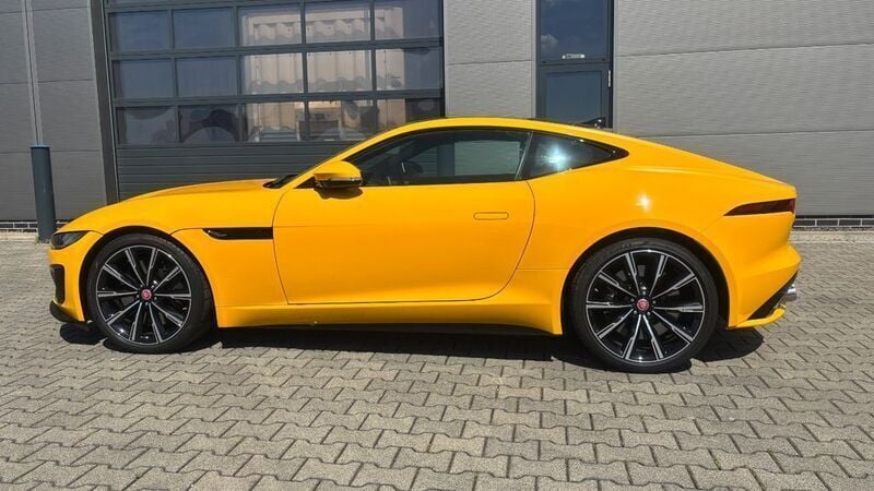 Gelb Gebraucht 2020 Jaguar F-Type R Coupé | 73.000 € (Superpreis) - Bild 1/4