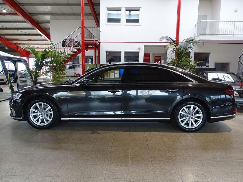 Gebraucht Audi A8 Comfort 286 PS (210 kW) 2019 Grau Limousine