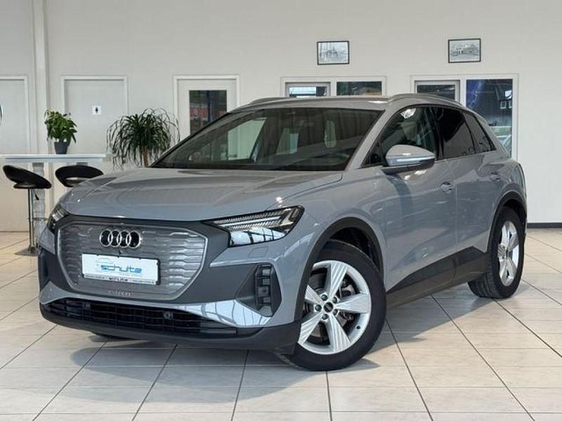 Mondsteingrau Gebraucht 2024 Audi e-tron Advanced Plus SUV | 35.950 € (Fairer Preis) - Bild 1/4