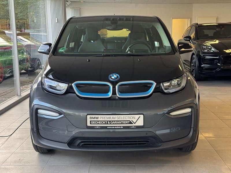 Grau Gebraucht 2019 BMW i3 Comfort Edition Kleinwagen | 14.990 € (Superpreis) - Bild 1/4